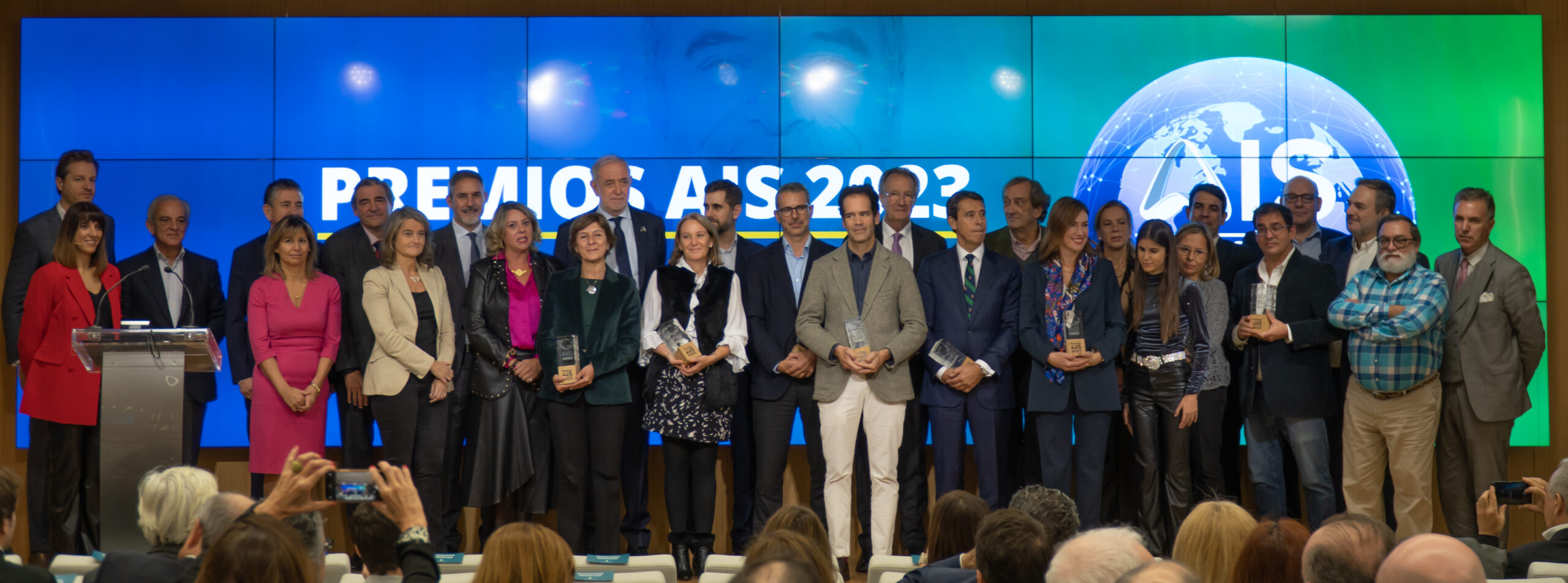 Edificios de Nhood, GMP, Monteparís, Supercor y Merlin Properties ganan los Premios AIS 2023 a la excelencia en accesibilidad