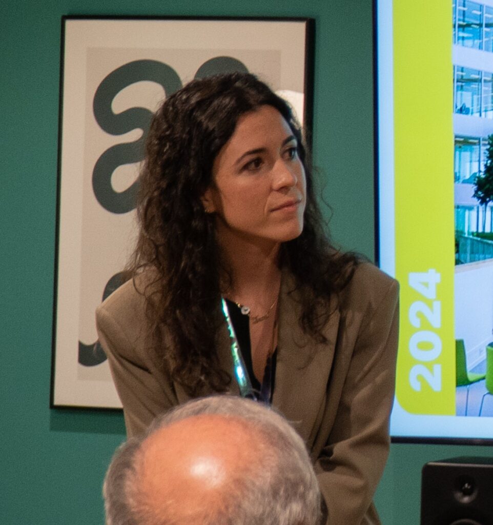 Cristina Fernández, during the round table on accessibility by use.