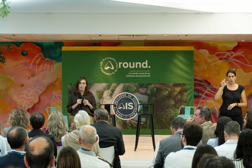 Gala Llano presentando un caso de éxito